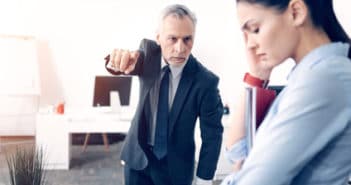 La révocation abusive d’un dirigeant : définition et conséquences revocation abusive dirigeant societe